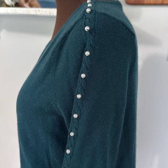 Soft surroundings crewneck pearl trimmed sweater womens size small green soft fe - Picture 4 of 10